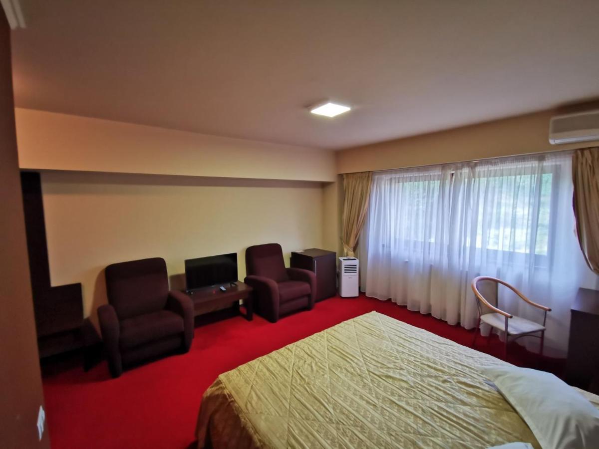 Hotel Severus Zalău Eksteriør billede